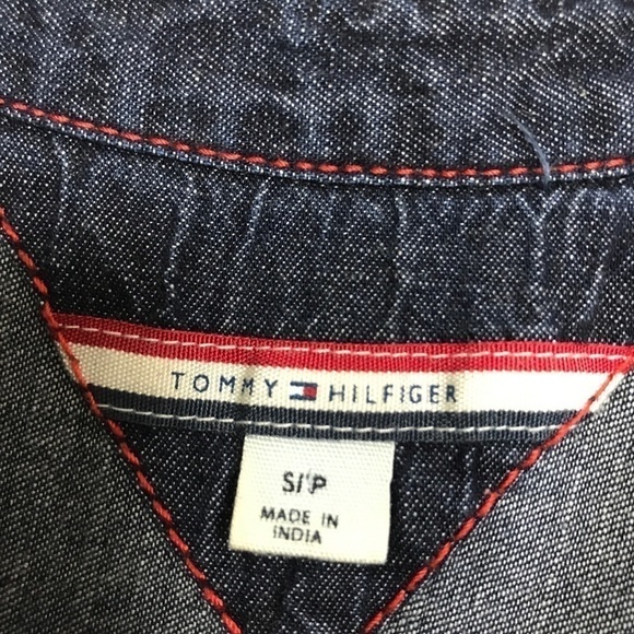 Tommy Hilfiger chambray pullover dress gold button - Picture 7 of 8